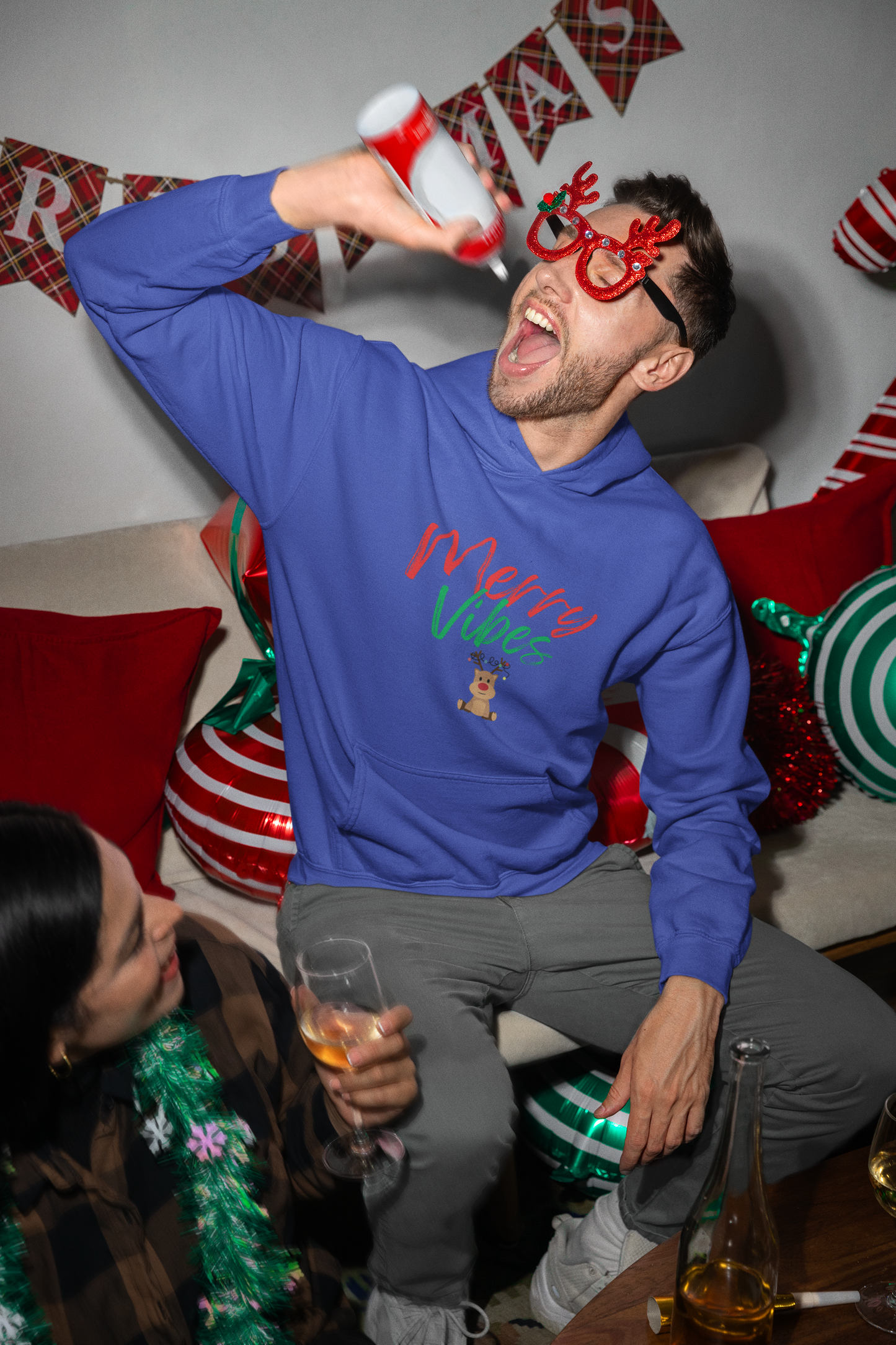 Merry Vibes Hoodie, Merry Vibes Sweatshirt, Christmas Family, Christmas Women, Funny Christmas Sweater, Christmas Vibe, Merry Christmas Hooded Sweatshirt
